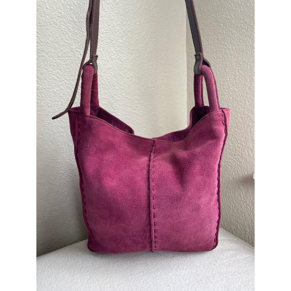 The Sak Los Feliz Slouchy Crossbody Leather Bucket Bag